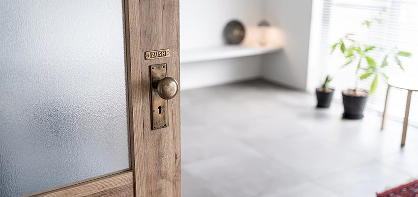 Deadbolt Door Lock Knob Repair in Aliso Viejo, California