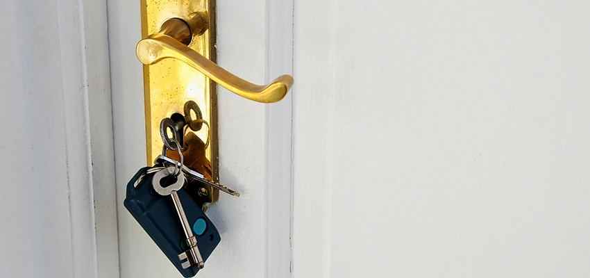 Broken Door Key Extraction in Aliso Viejo, CA
